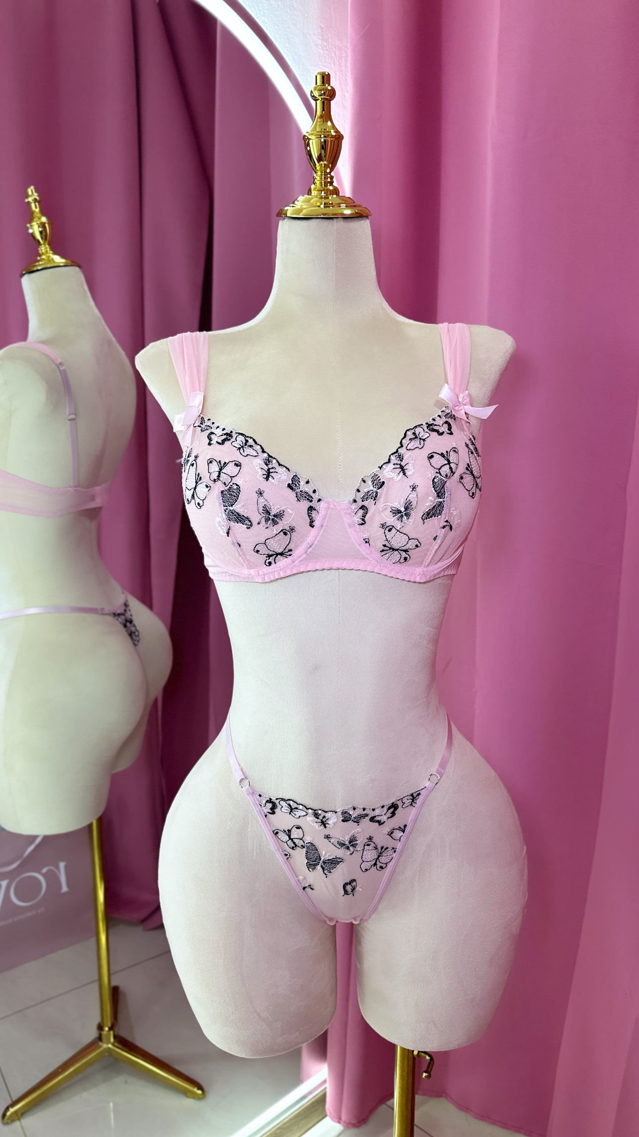 Lencería - Rosa con mariposas