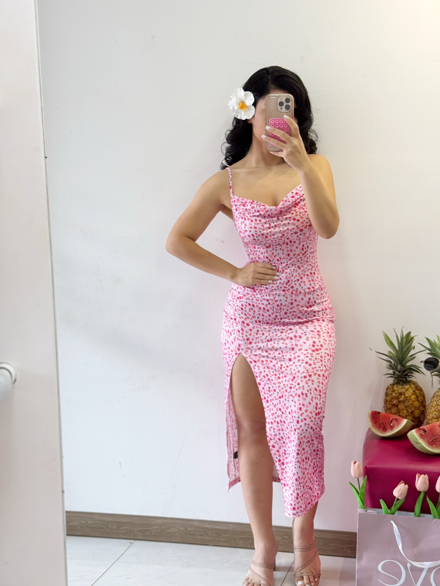 Vestido midi estampado florar - Rosa