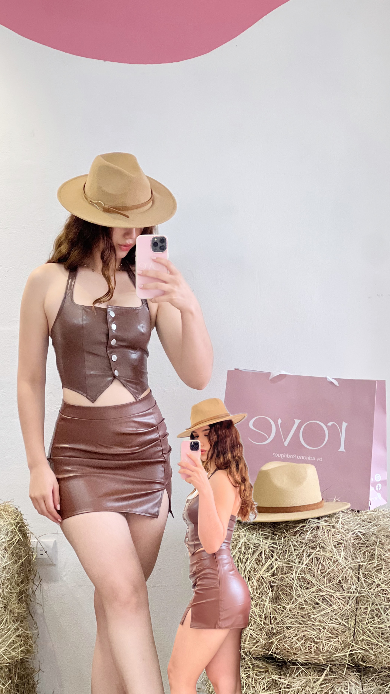 Falda de cuero con abertura - Café