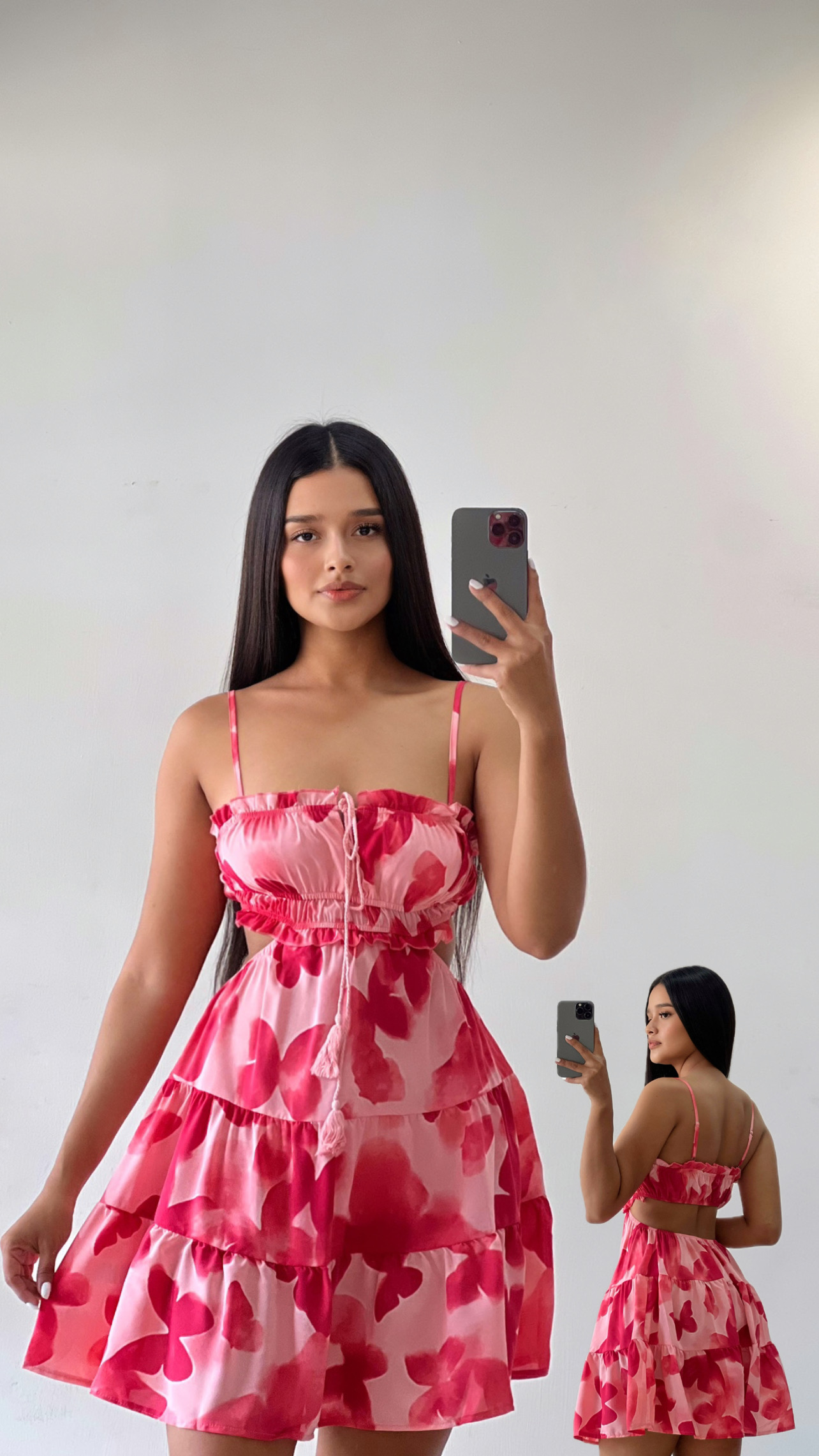 Vestido corto con estampado rosa de mariposas