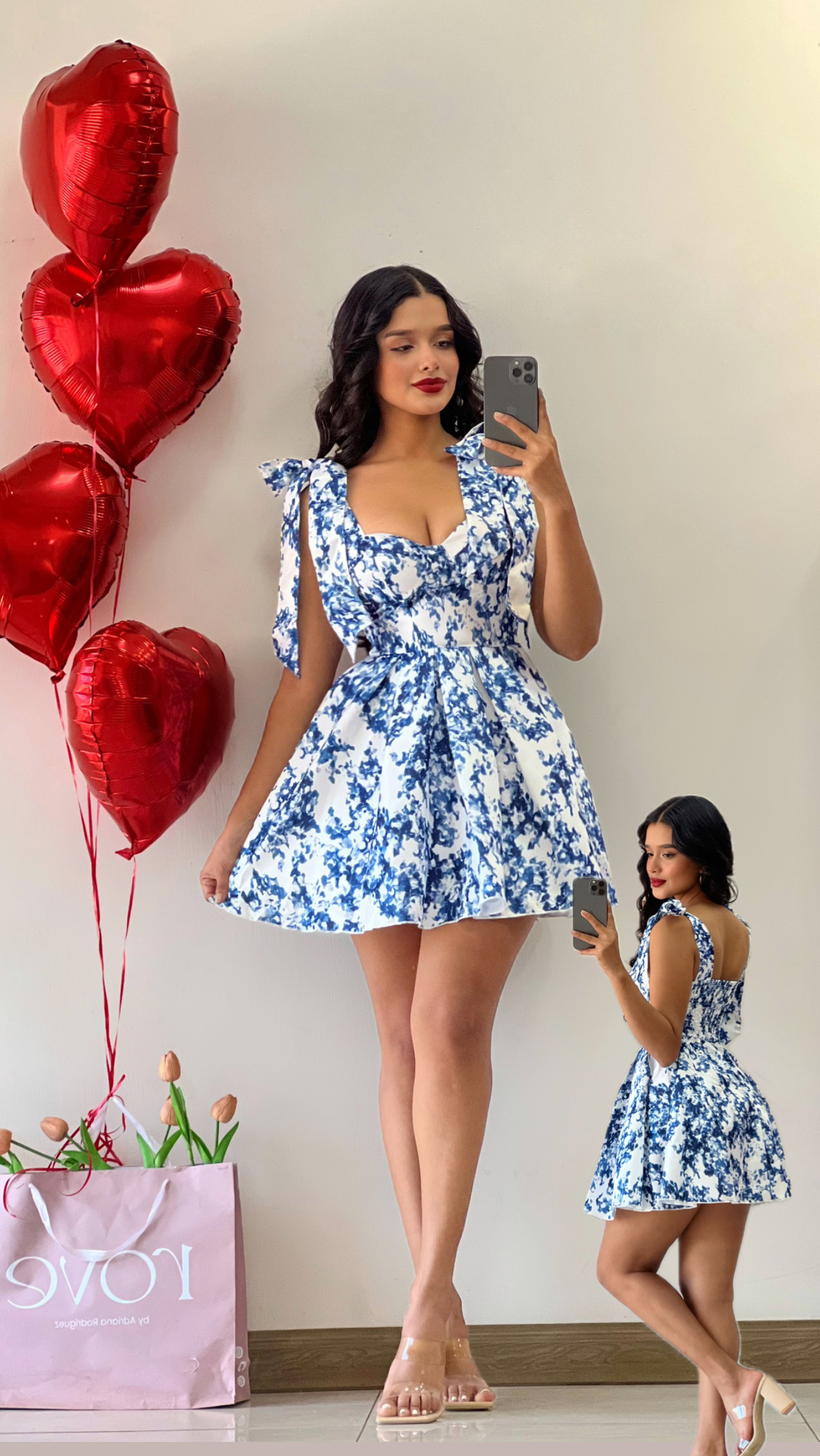 Vestido corto estampado azul con blanco